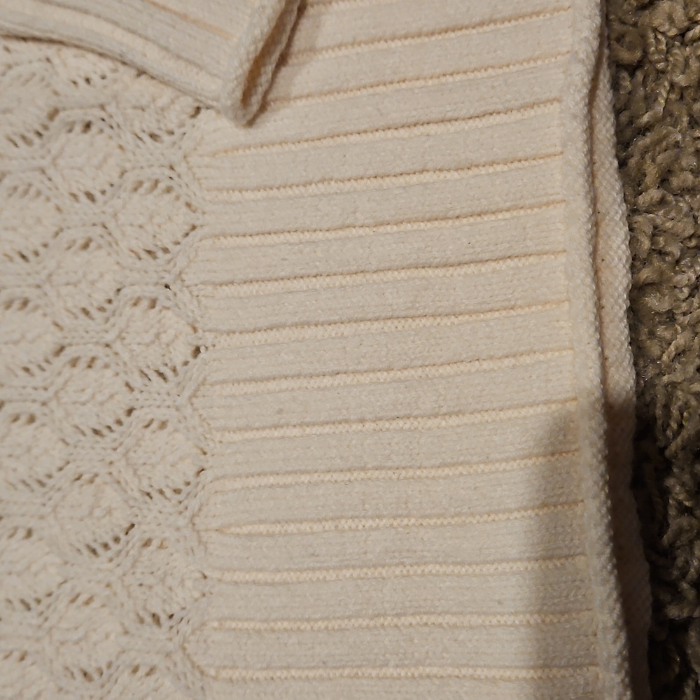 Loft Sweater - Picture 4 of 5